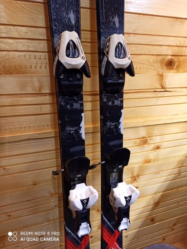 LYŽE TECHNO PRO XT TEAM 140CM + LYŽIARKY TECNICA JT4 BLACK 25MP